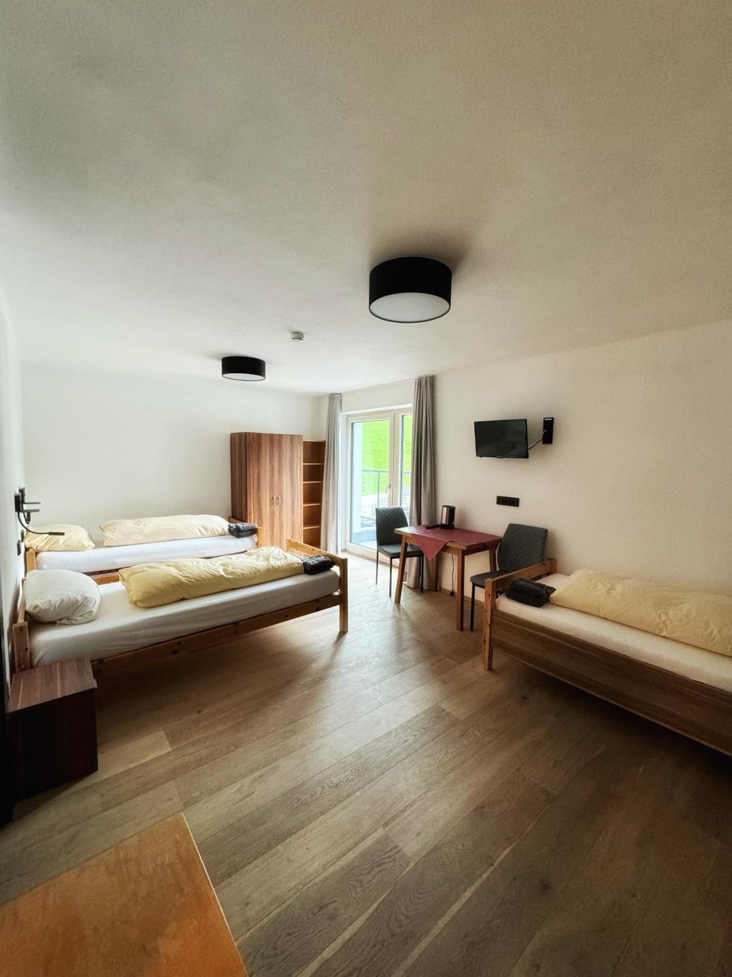 Skill Mountain Lodge - Ski Und Bike Hostel Im Sommer Mit Joker Card Saalbach-Hinterglemm Esterno foto